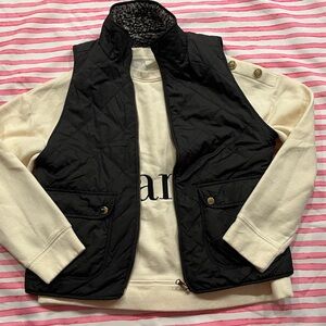 Reversible Quilted & Faux Sherpa Vest (Black / Gray)